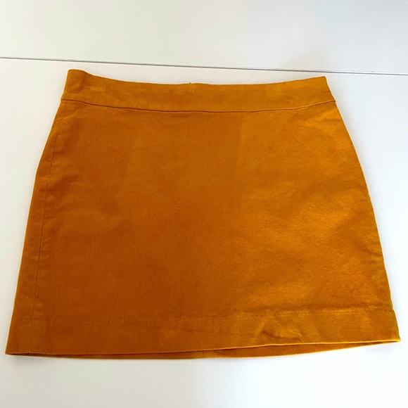 Banana Republic Dresses & Skirts - Banana Republic Corduroy Mini Skirt